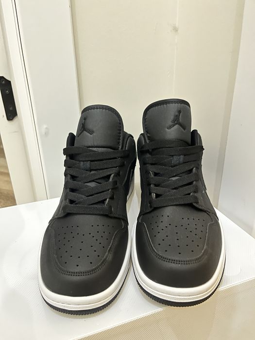Продам кросовки Air Jordan low