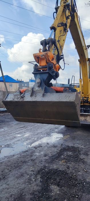 Аренда колёсного экскаватора