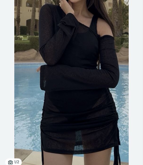 Накидка сверху купальника