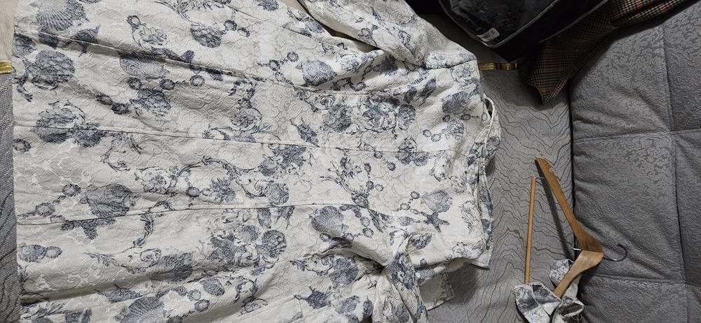 Пальто летнее размер 42-44