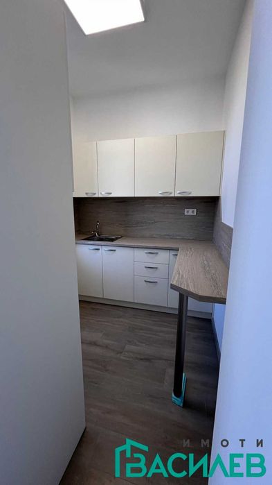 Дава под Наем ОФИС град София, Център