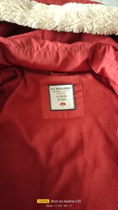 Зимно яке.Много запазено.