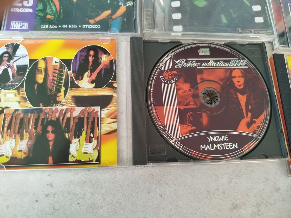 Cd de vânzare preț 15 lei bucata.