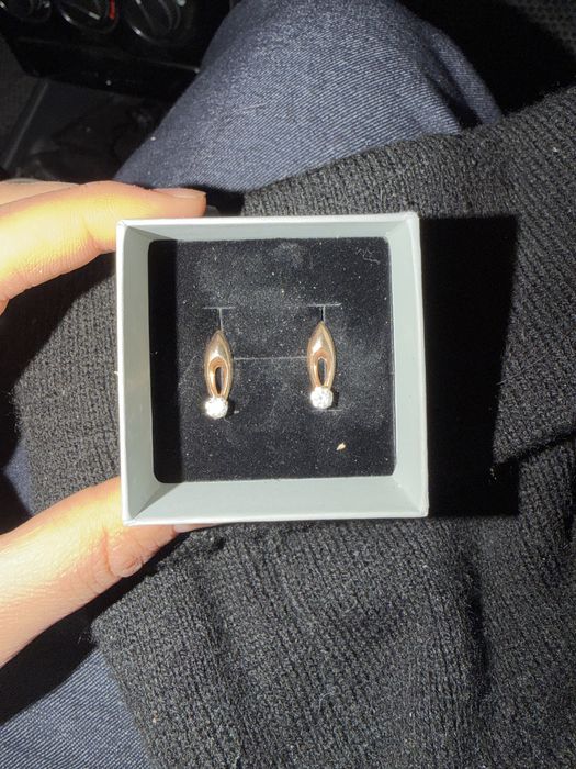 Продам золото 585 пробы 1,6 гр