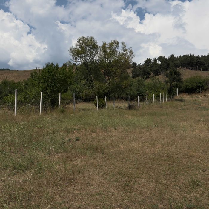 Продава имот град Белица