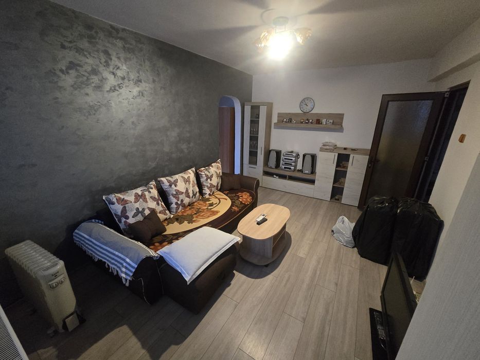 Vând apartament 2 camere Nicolae Bălcescu Constanta