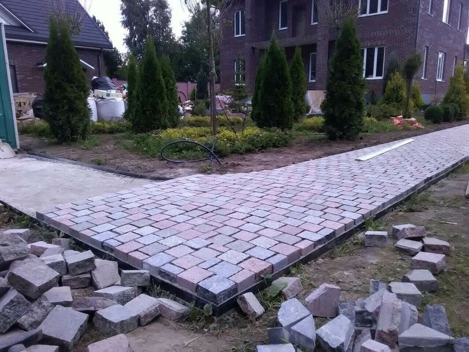 Укладка брусчатки