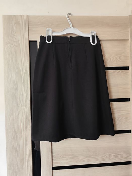 Юбка      черная