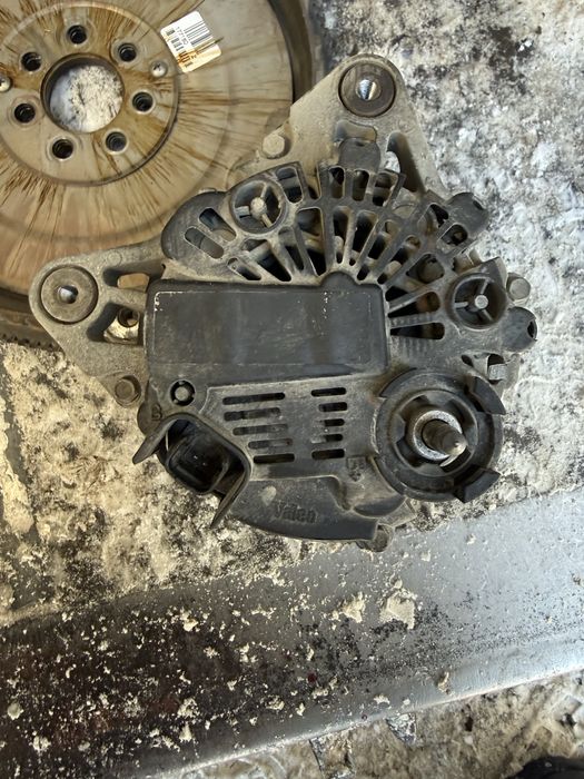 Маховик на Рено Дастер 2.0 обем акпп