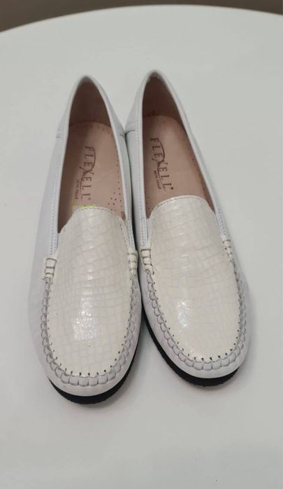 Новые туфли от Flexel Vera Pelle