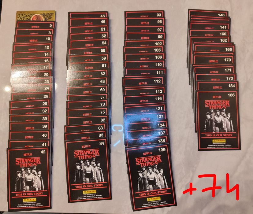 Schimb trading cards Stranger Things Panini