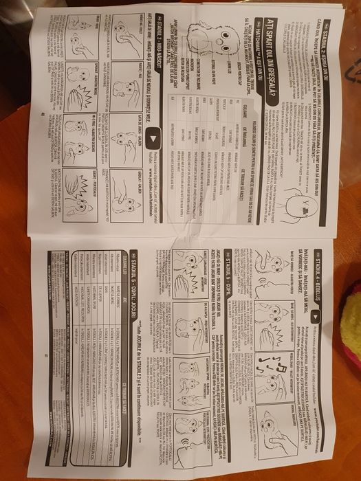 Jucărie interactiva cu lumini și sunete Hatchimals