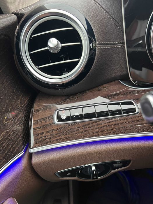 Mercedes-Benz E 220d 4MATIC (W213) – 2018