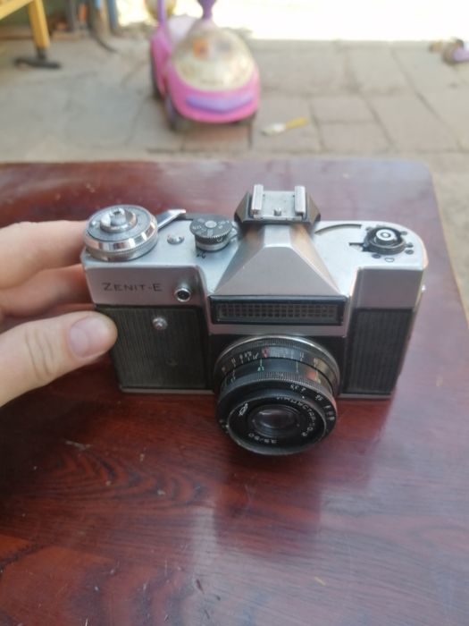 Фотоаппарат СССР зенит е