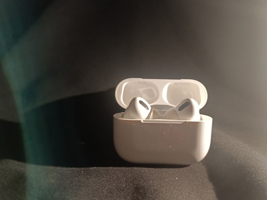 Airpods pro новый