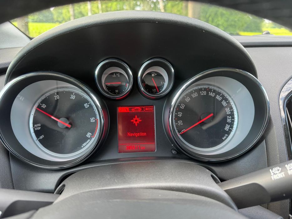 Opel Astra J 1.6
