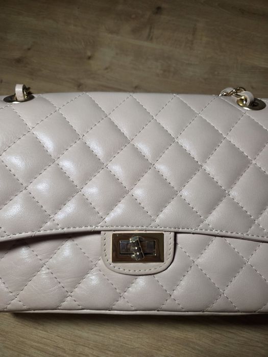 Елегантна Розова Дамска Чанта