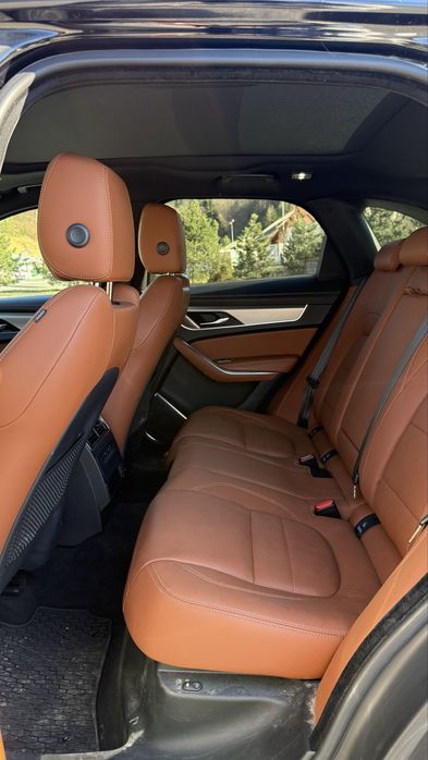 Jaguar f-pace r-dynamic