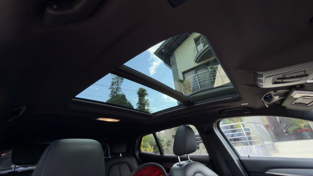 BMW X2 2,5d (1995cc)  xDrive 231 cp M Packet