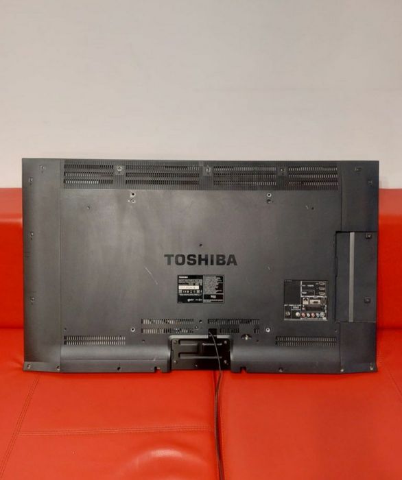 Vand Televizor Defect Thoshiba 46TL968