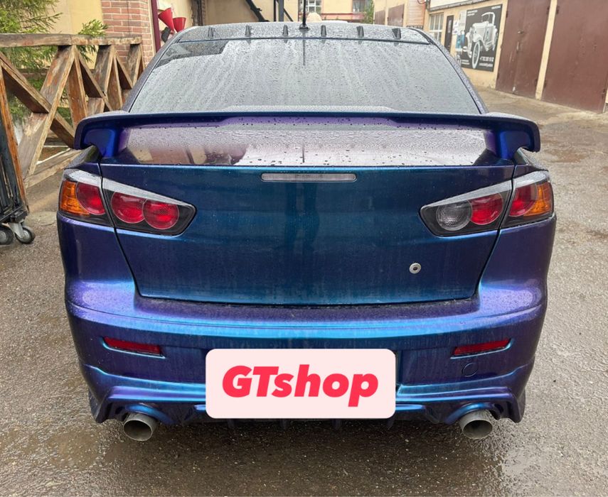 Бампер тюнингованный на митсубиси лансер 10