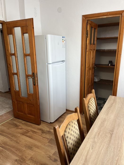 Apartament cu 4 camere de vanzare, 82mp, Valea Frumoasei