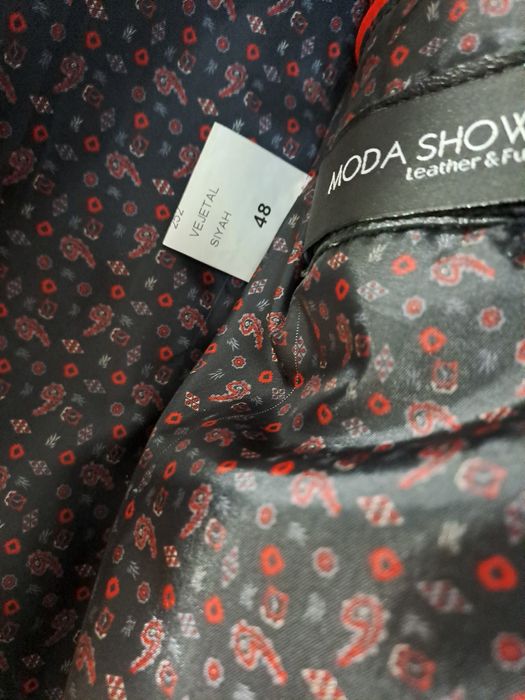 Продаётся молодёжная кожаная куртка