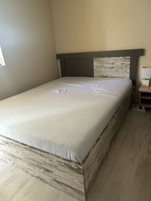 Спалня с механизъм и матрак