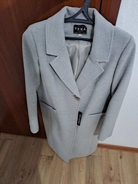 Пальто демисезонное