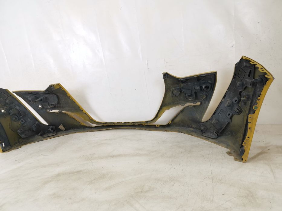 Предна броня Пежо / Peugeot 208 2 , Оригинална, в добро състояние