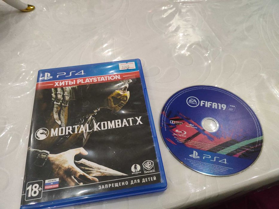 PlayStation 4 slim 512gb 200$