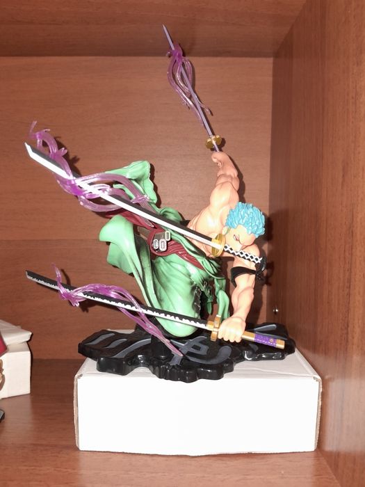 Фигурка Ророноа Зоро