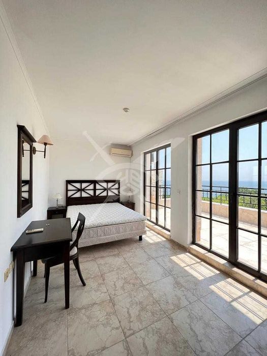 Продава се Тристаен апартамент в Обзор - 236 кв.м за 1000 €/кв.м - Снимка #6