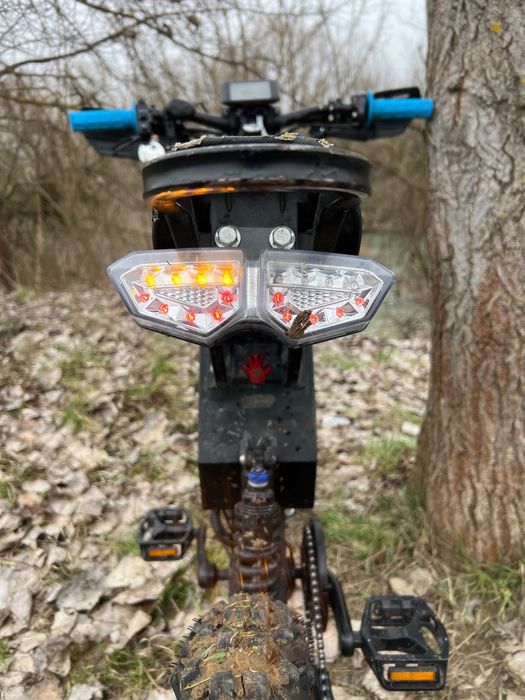 SurRon - stealth bomber