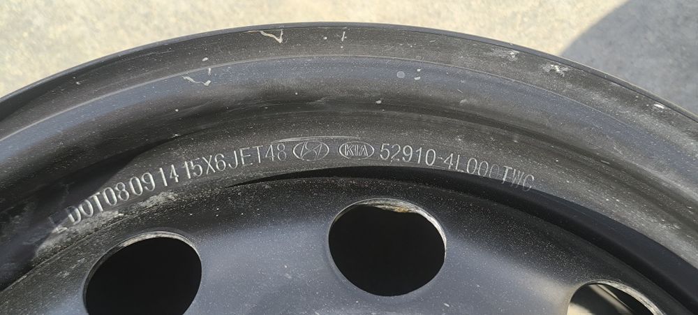 Диск штампованный R15