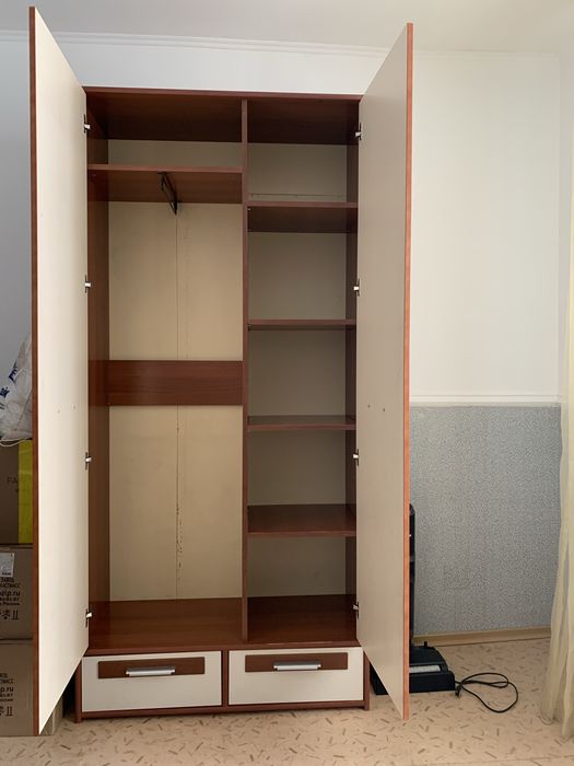 Шкаф размер 220х1,10