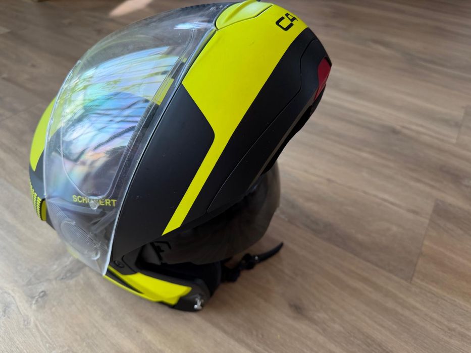 Casca moto fete femei Schuberth C4 cu intercom Sena SC1