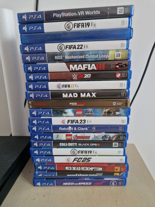 PlayStation 4 slim 500 GB