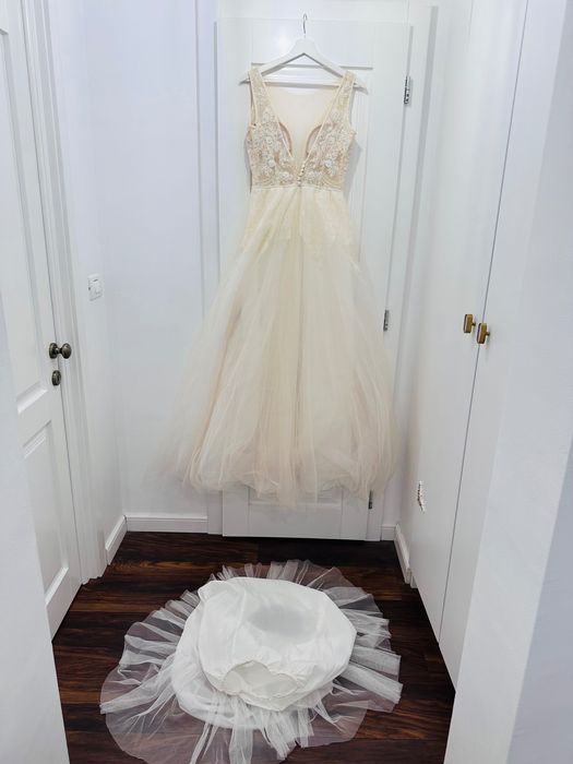 Rochie mireasa-livrare in toata tara