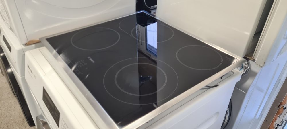 Стъклокерамичен плот за вграждане Bosch  Made in Germany