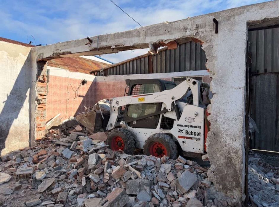 Изкопи/Извозване/Строителни услуги