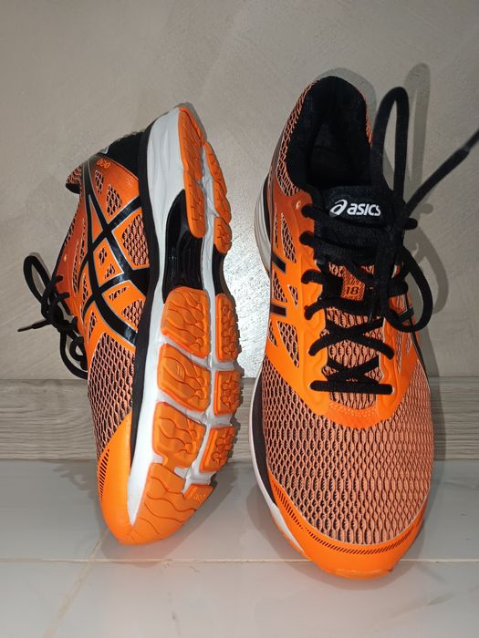 Asics Gel - Cumulus 18