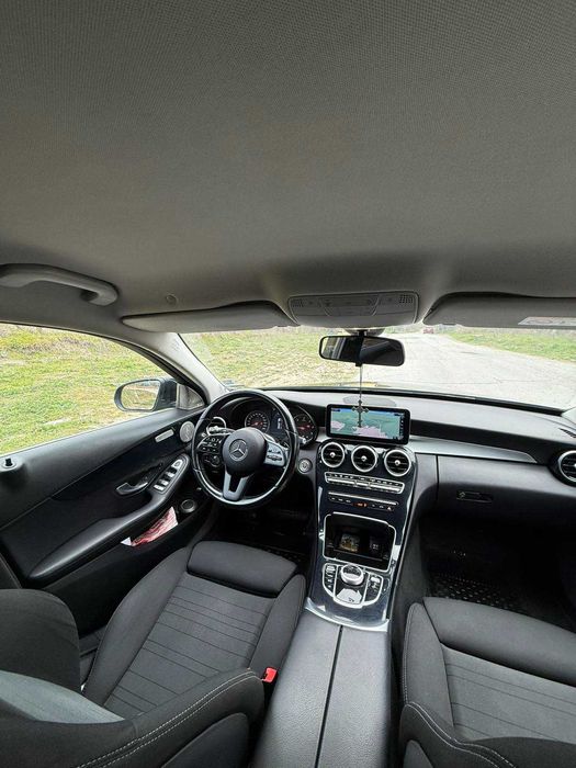 Мерцедес C220 9g 2018