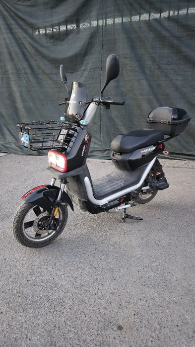 Brend nomi DRONGO VL skuter