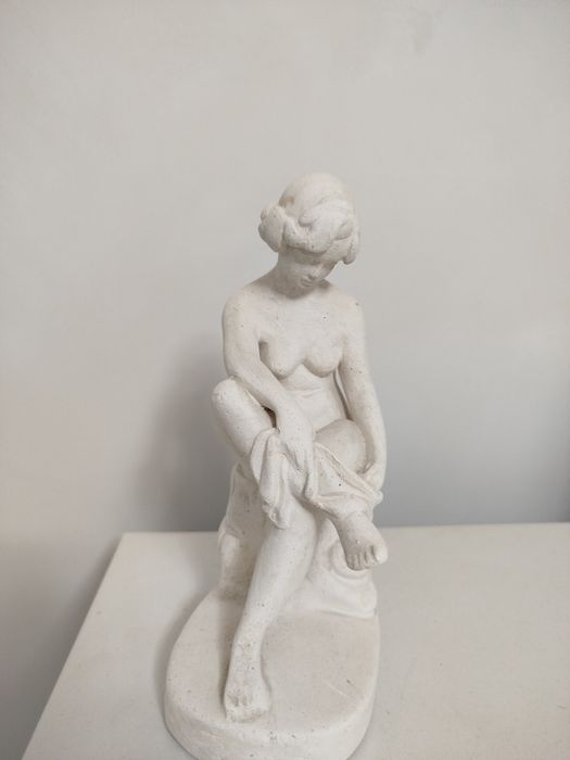 Продам статуэтку