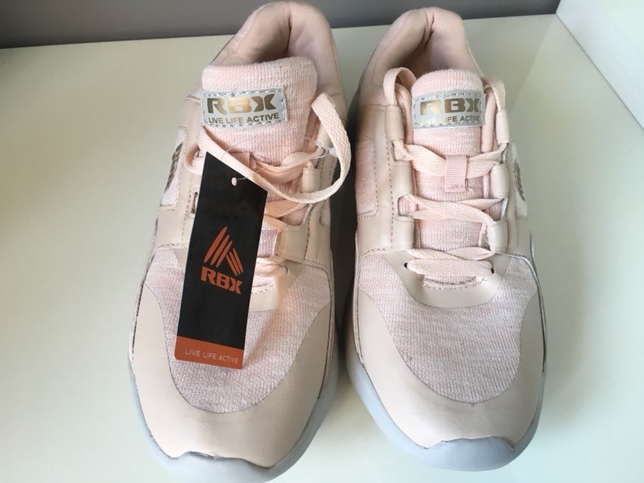 Маратонки RBX нови