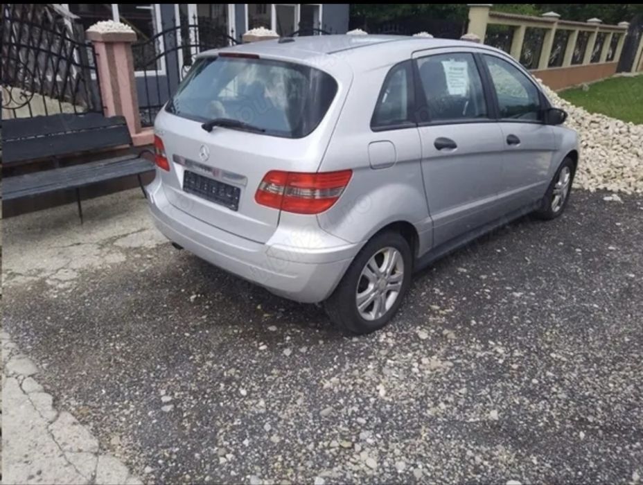 Vand Mercedes Benz B class B150