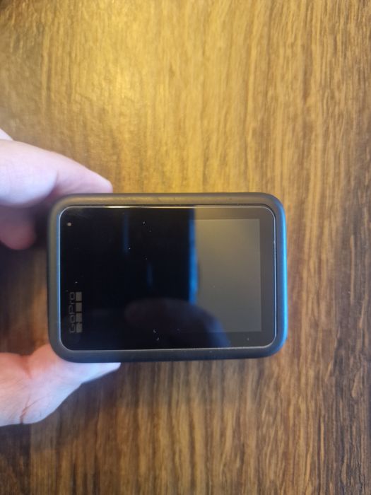 Vand GoPro HERO 10 Black + 3 baterii Enduro + încărcător original