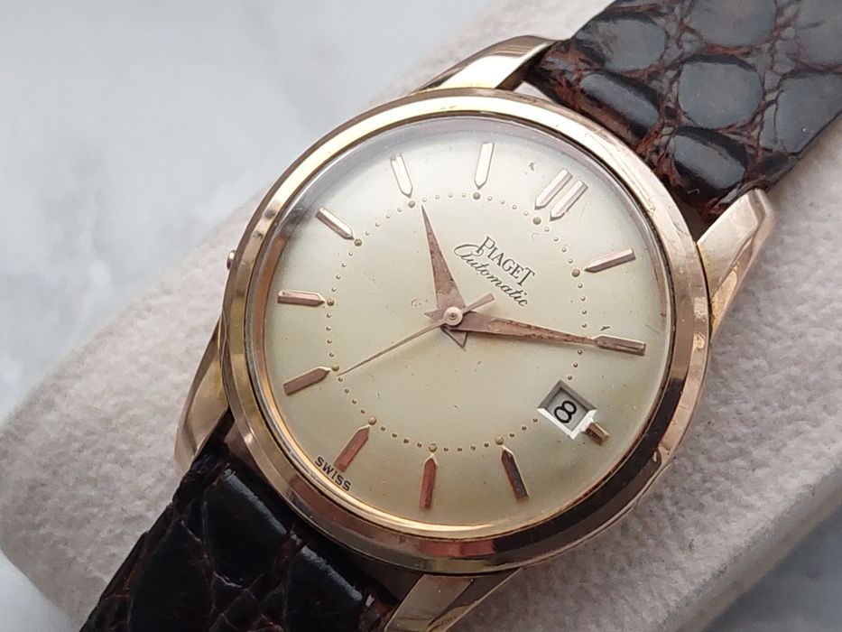 Ceas Piaget Pie Pan Calendar automatic aur otel, colectie