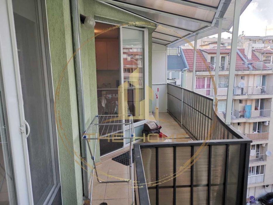 Дава се под наем Двустаен апартамент в Варна, Левски - 62 кв.м за 448.8 € - Снимка #6